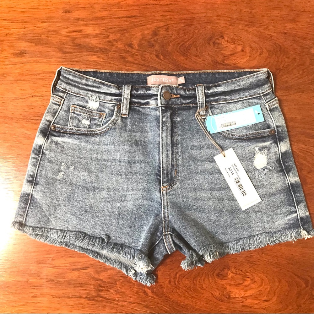 Just USA Adrianna High Rise Distressed Short Indigo Jean Shorts (30) NWT!